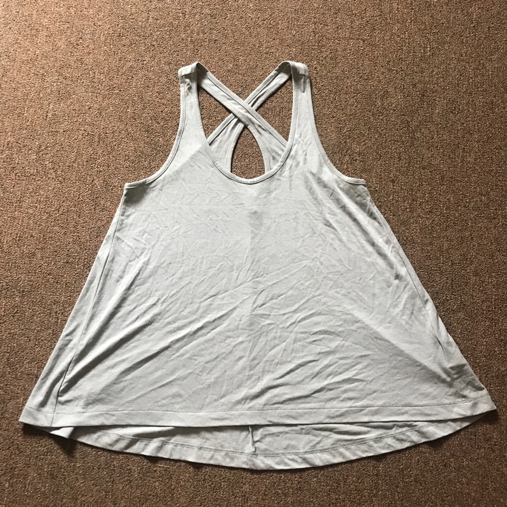 Gray tank